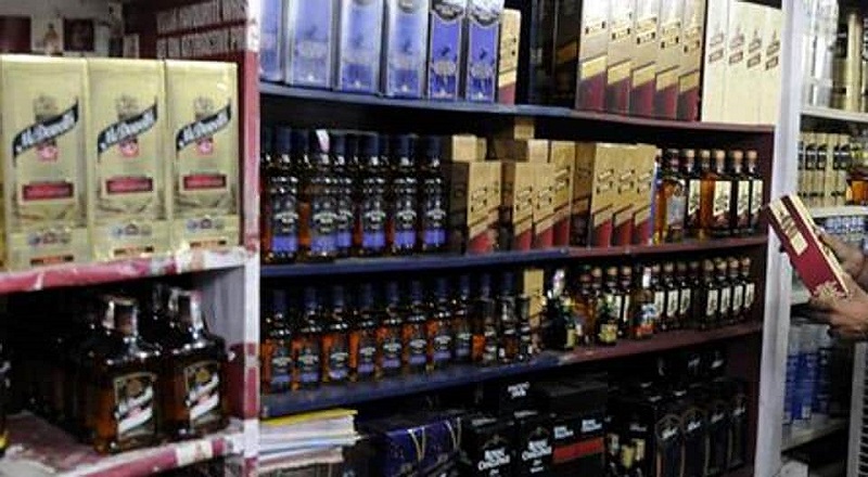  கடுமையான வீழ்ச்சியில் மதுபான விற்பனை வருமானம் ! 